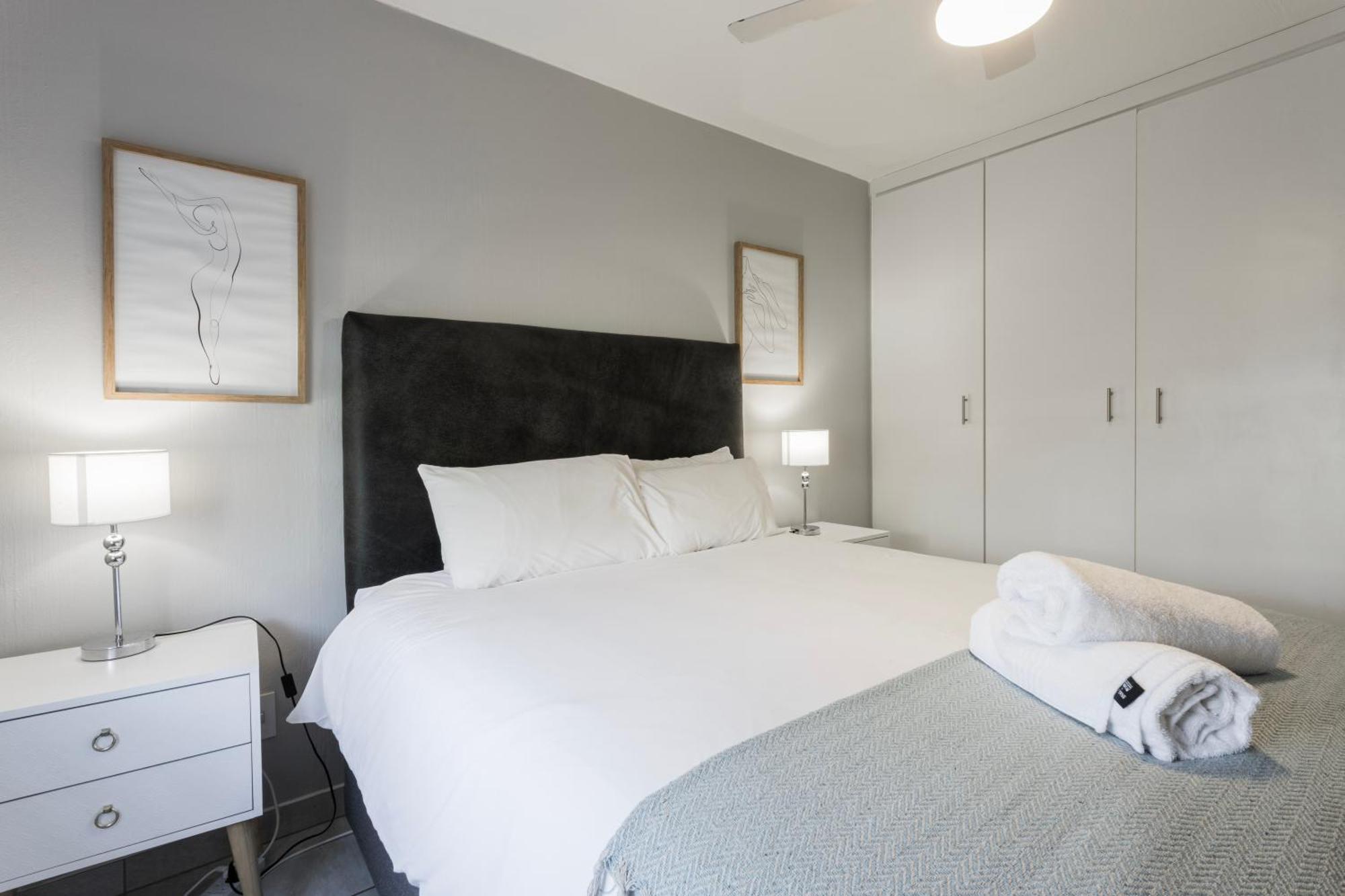 Ocean Pearl At Chakas Cove - Beachfront Apartment Балито Екстериор снимка
