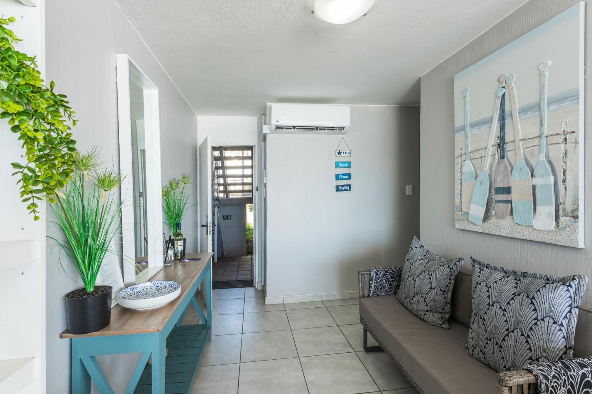 Ocean Pearl At Chakas Cove - Beachfront Apartment Балито Екстериор снимка